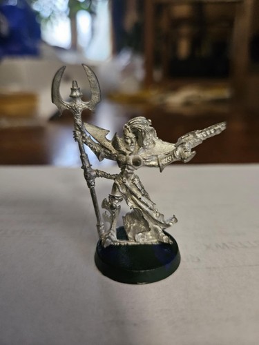 Female archon dark - archon,